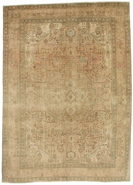 Tabriz - Patina