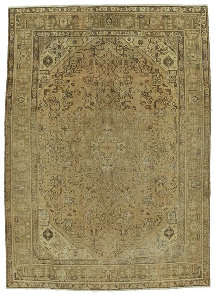 Tabriz - Patina