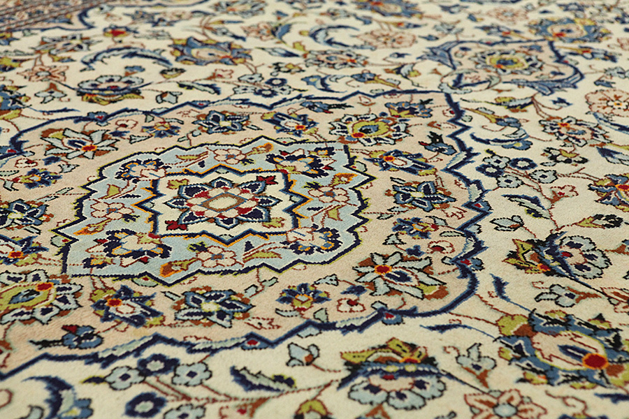 Kashan Perzisch Tapijt 300x196 - Afbeelding 8